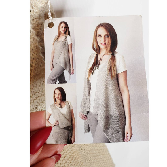 Moche Lifestyle Alpaca Blend Cascade Vest Open Knit Oatmeal Lightweight NEW - Picture 3 of 12